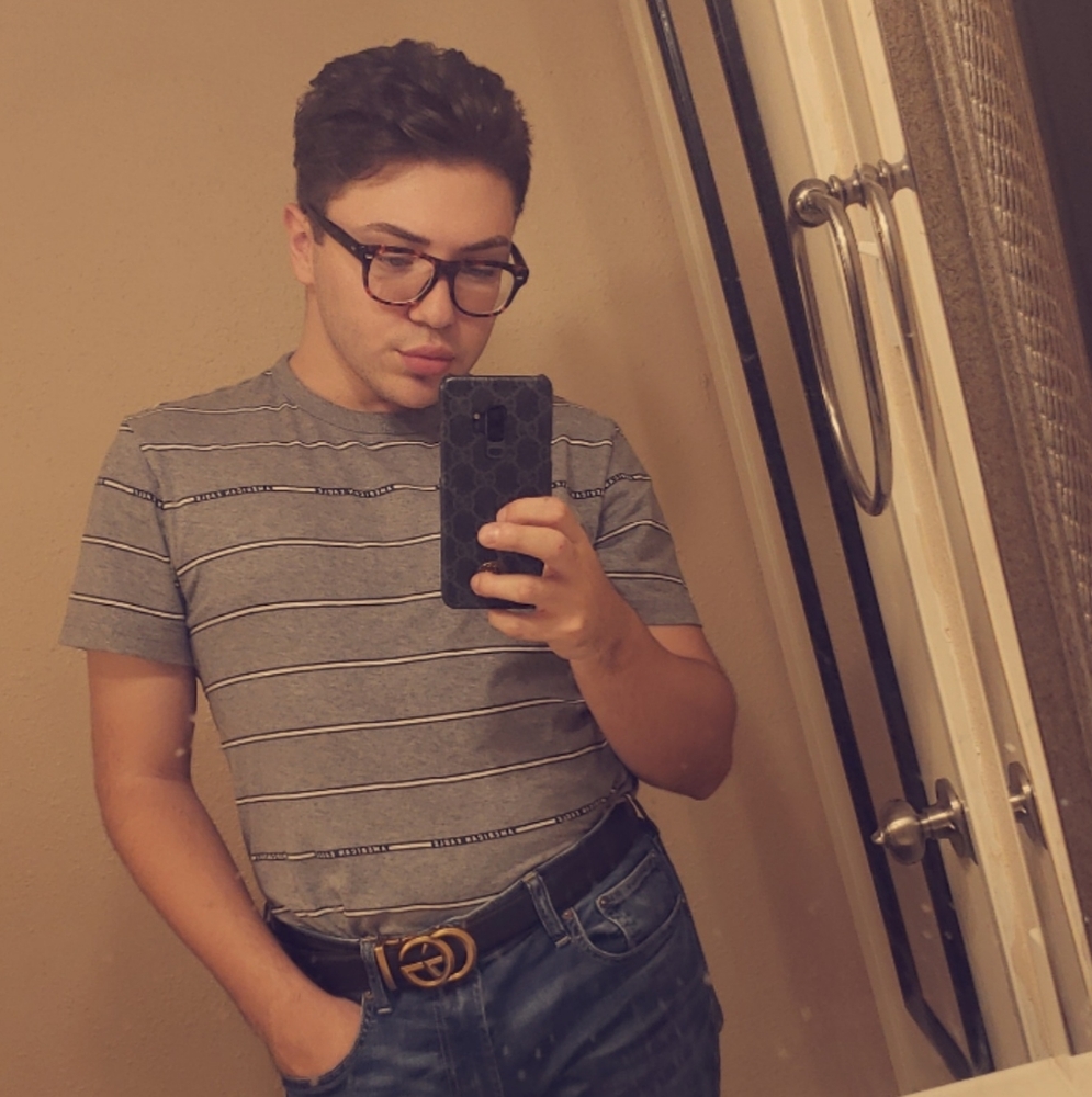 Meet your Posher, Cristian